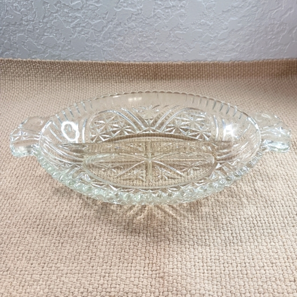 Vintage Glass Two Part Divided Relish Dish EUC - Picture 1 of 7